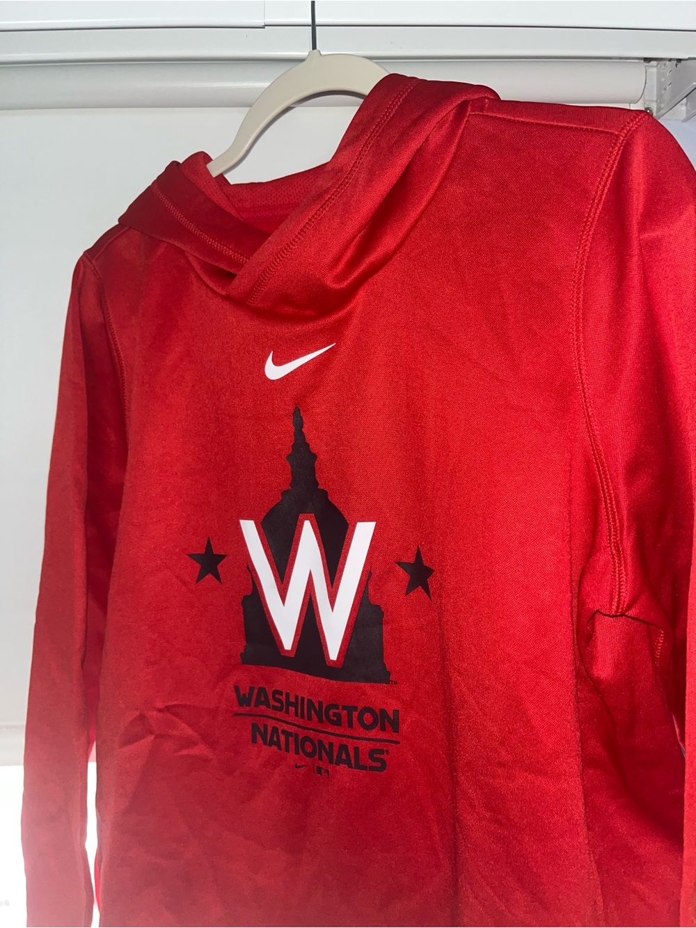 NWT Women’s Nike Washington Nationals Hoodie